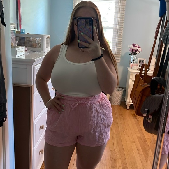 Pink Beach Shorts - Picture 3 of 3